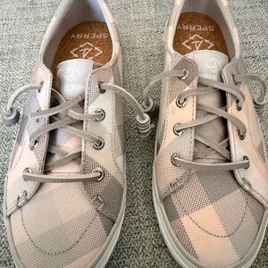 Sperry Women's Plaid Canvas Sneakers - Pink and Gray